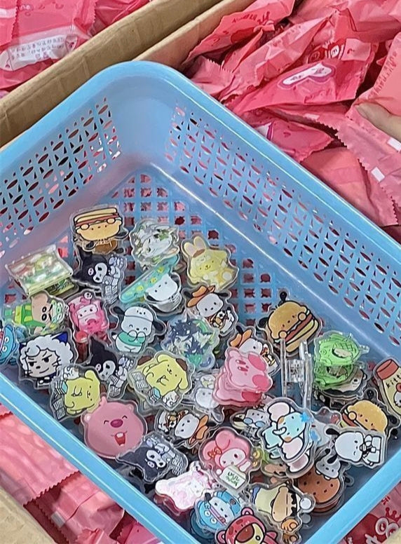Lucky paper clip bags