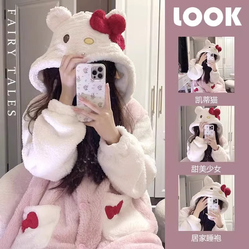 (Copy) Sanrio Pajamas Women's Velvet Sweet Plush Home Clothes Set